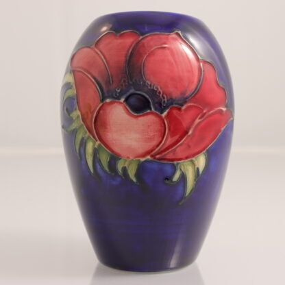 Vintage Vase Decorated With Anemone Pattern By Walter Moorcroft 3