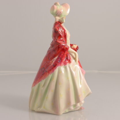 1930 1949 “paisley Shawl” Lady Figurine Moulded By Leslie Harradine Royal Doulton 2