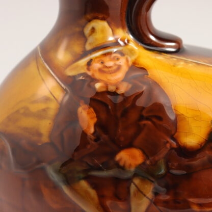 Antique Royal Doulton Kingsware Flask “hooked” Circa 1914 Greenlees Brothers Claymore Scotch Whisky Royal Doulton (1815 ) 10
