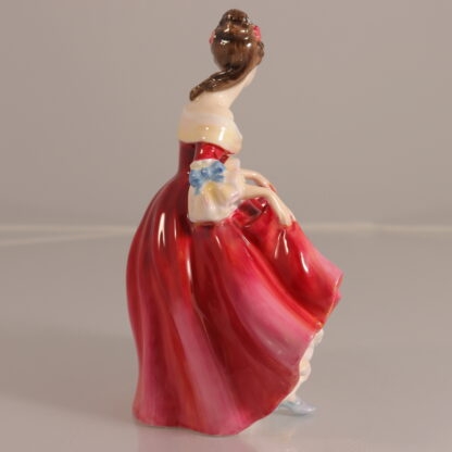Vintage “southern Belle” H.n 2229 Copr 1957 Doulton & Co Limited Figurine Made In England By Royal Doulton 55