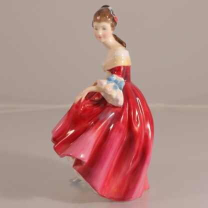 Vintage “southern Belle” H.n 2229 Copr 1957 Doulton & Co Limited Figurine Made In England By Royal Doulton 58