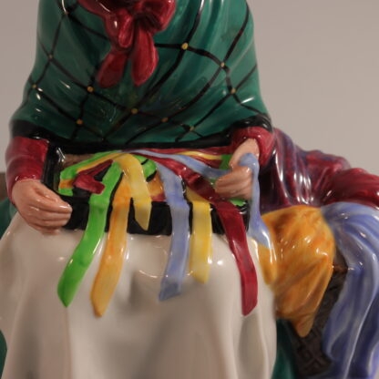 Vintage Royal Doulton Character Figurine 'silks And Ribbons' Hn 2017 By Royal Doulton 7