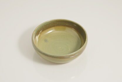 Hand Made Wheel Thrown Shallow Bowl Decorated In Our Aussie Bush Glaze On White Clay 3