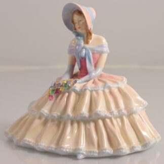 Vintage Character:figurine 'day Dreams' By Royal Doulton 60